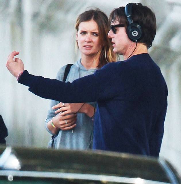 tom-cruise-will-marry-set-assistant-emily-thomas-in-december-487624-2