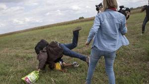 camerawoman_trips_refugees_in_hungaryx_she_fired_crop1441748736015.jpg_1718483346