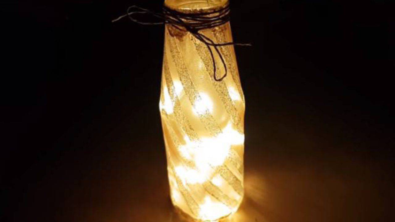 Lavoretti Di Natale Con Bottiglie Di Vetro.Come Creare Una Lampada Di Natale Con Una Bottiglia Di Salsa