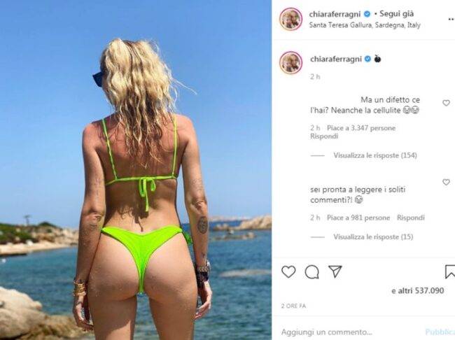 Chiara Ferragni bikini mini