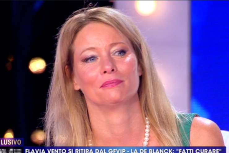 'Live non è la D'Urso', Signoretti sull'uscita Flavia Vento: spunta la rivelazione in diretta