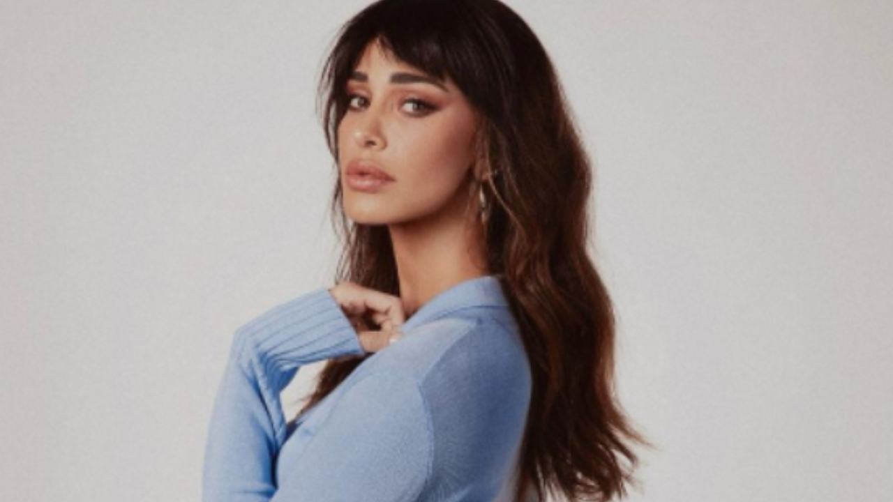 Belen Rodriguez reveals the post pregnancy beauty treatment: how to do 20,000 sit-ups in 30 minutes