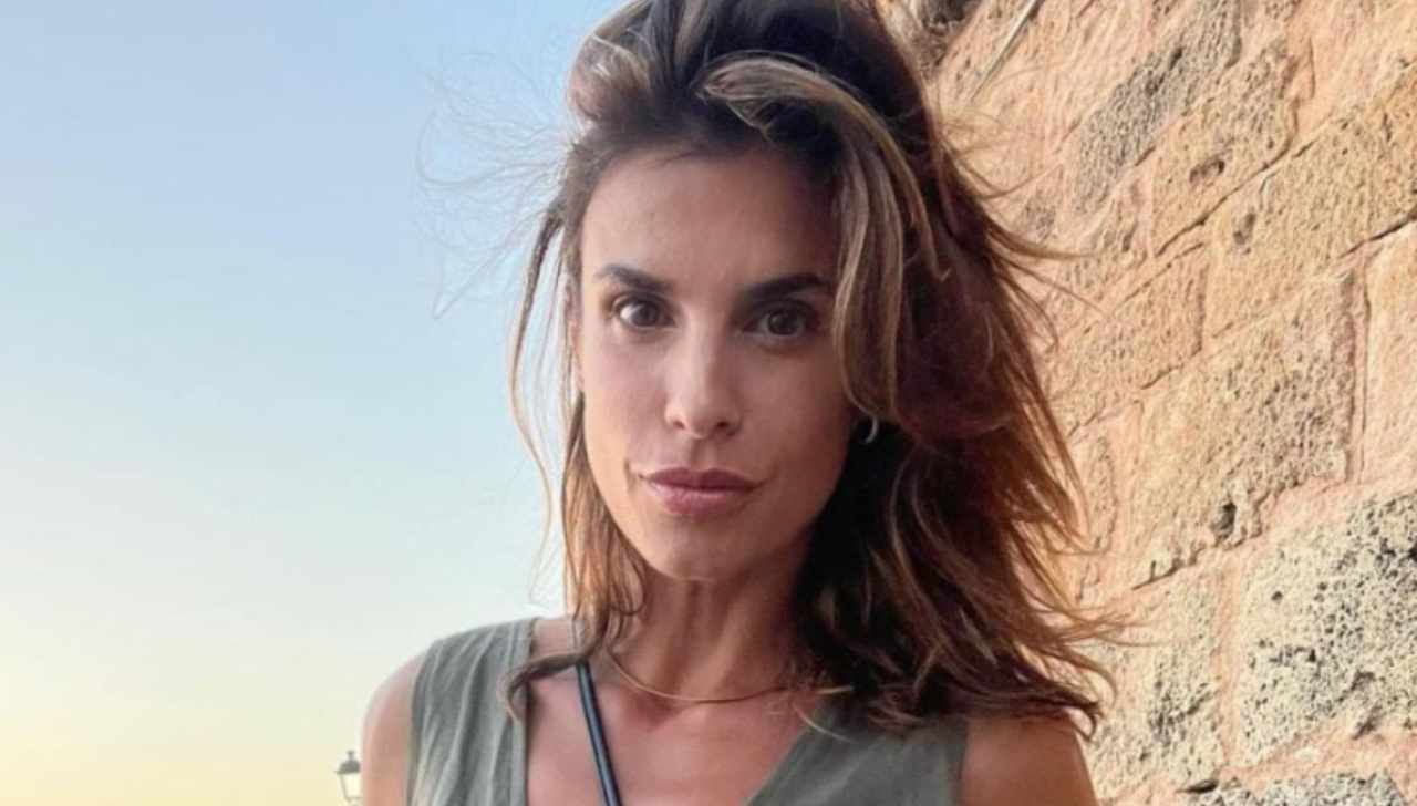 Everyone has noticed Elisabetta Canalis boots: they will be trendy in autumn
