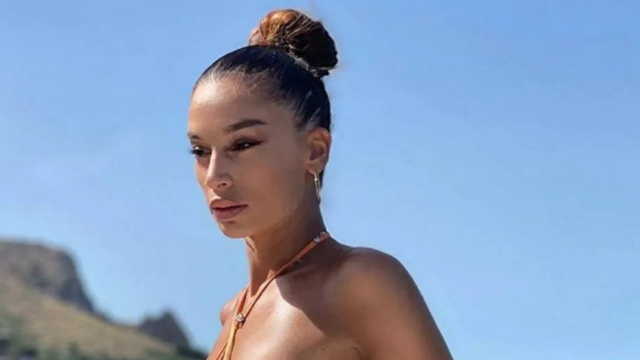 The swimsuit that everyone will want: Francesca Tocca al mare also wore it
