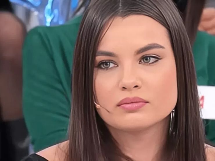 Ex Uomini e Donne torna single e stravolge la propria vita: la scelta che ha sorpreso tutti