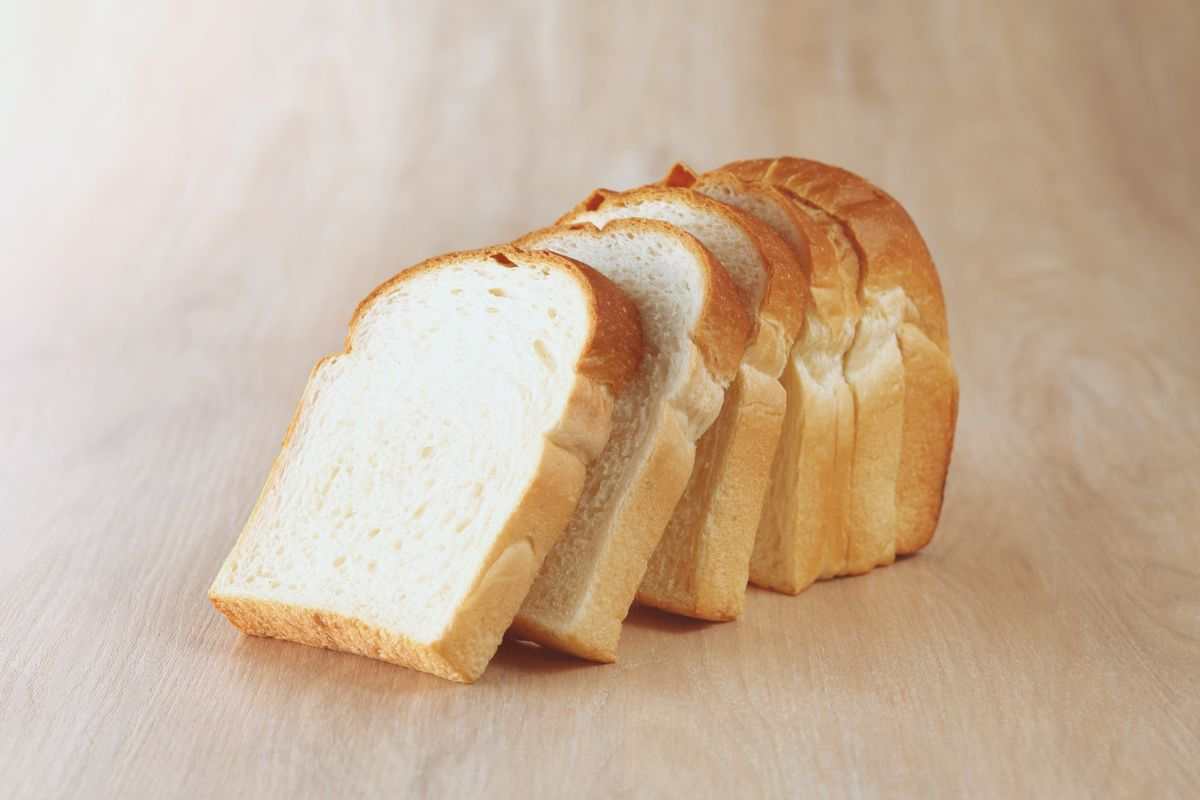Pane a fette, la classifica di Altroconsumo sorprende: ecco i prodotti migliori da comprare al supermercato
