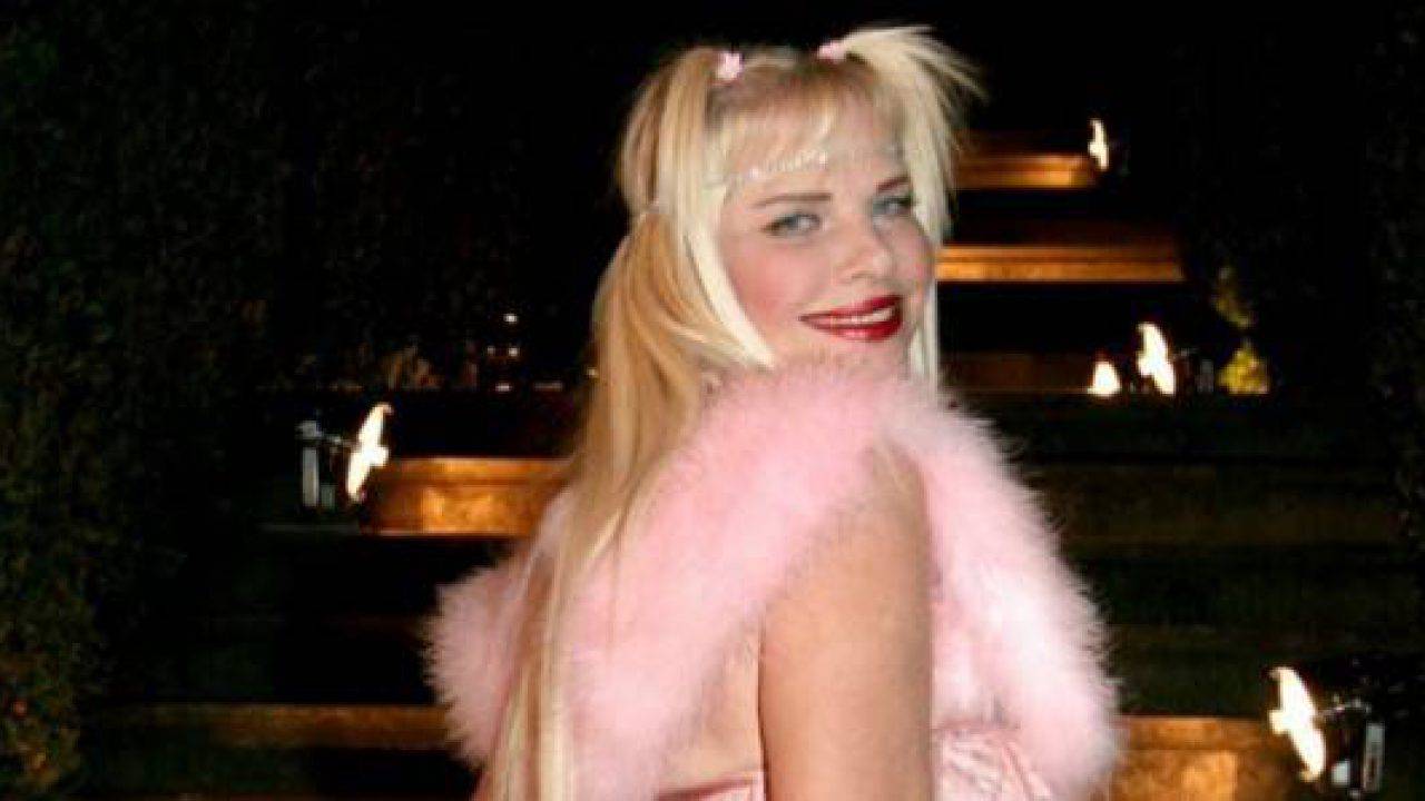 Cicciolina Sulla Morte Di Riccardo Schicchi Ora E In Cielo Con Moana Pozzi